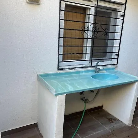 Deniz Manzarali Muestakil Villa *